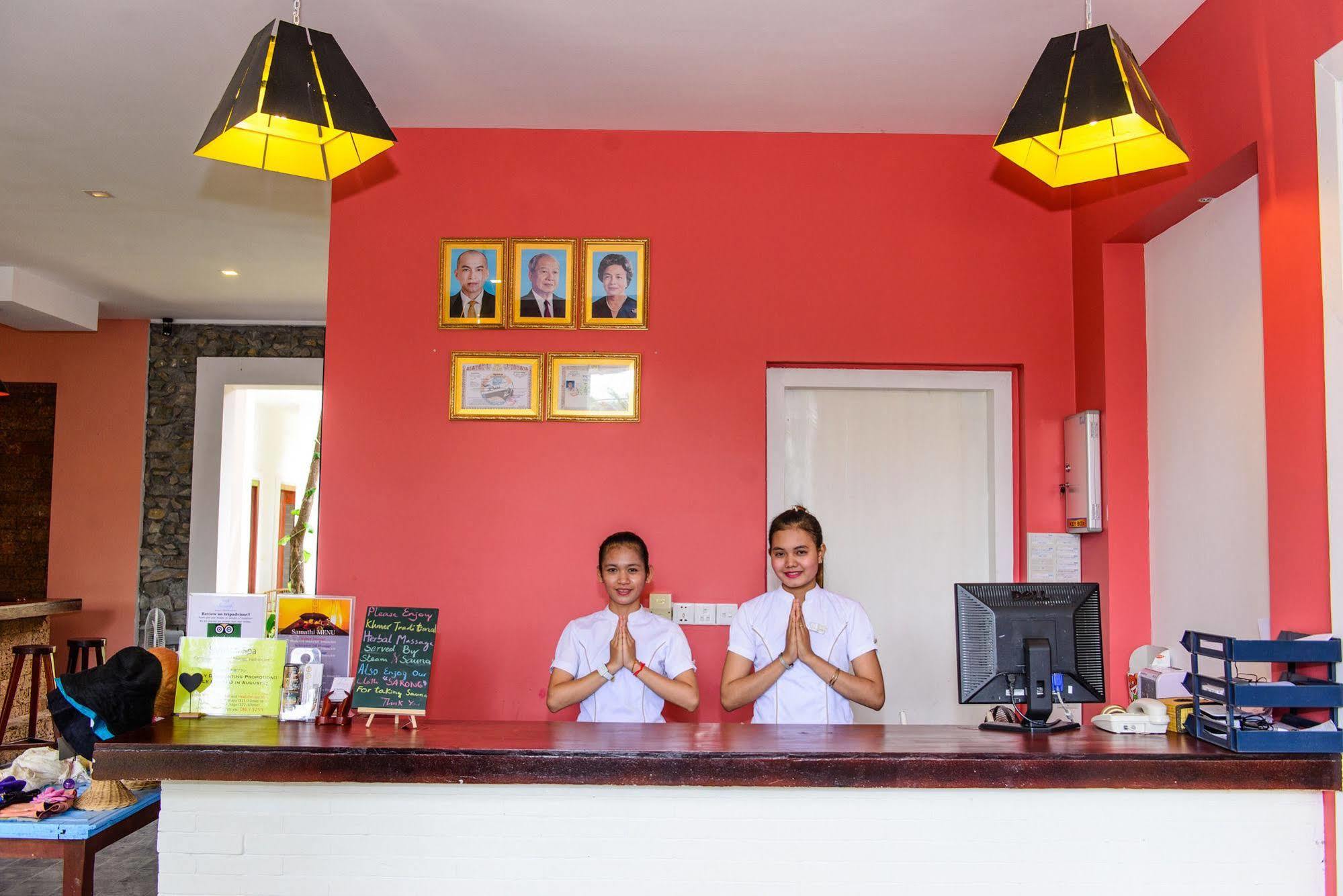Charming Angkor Resort & Spa Siem Reap Buitenkant foto