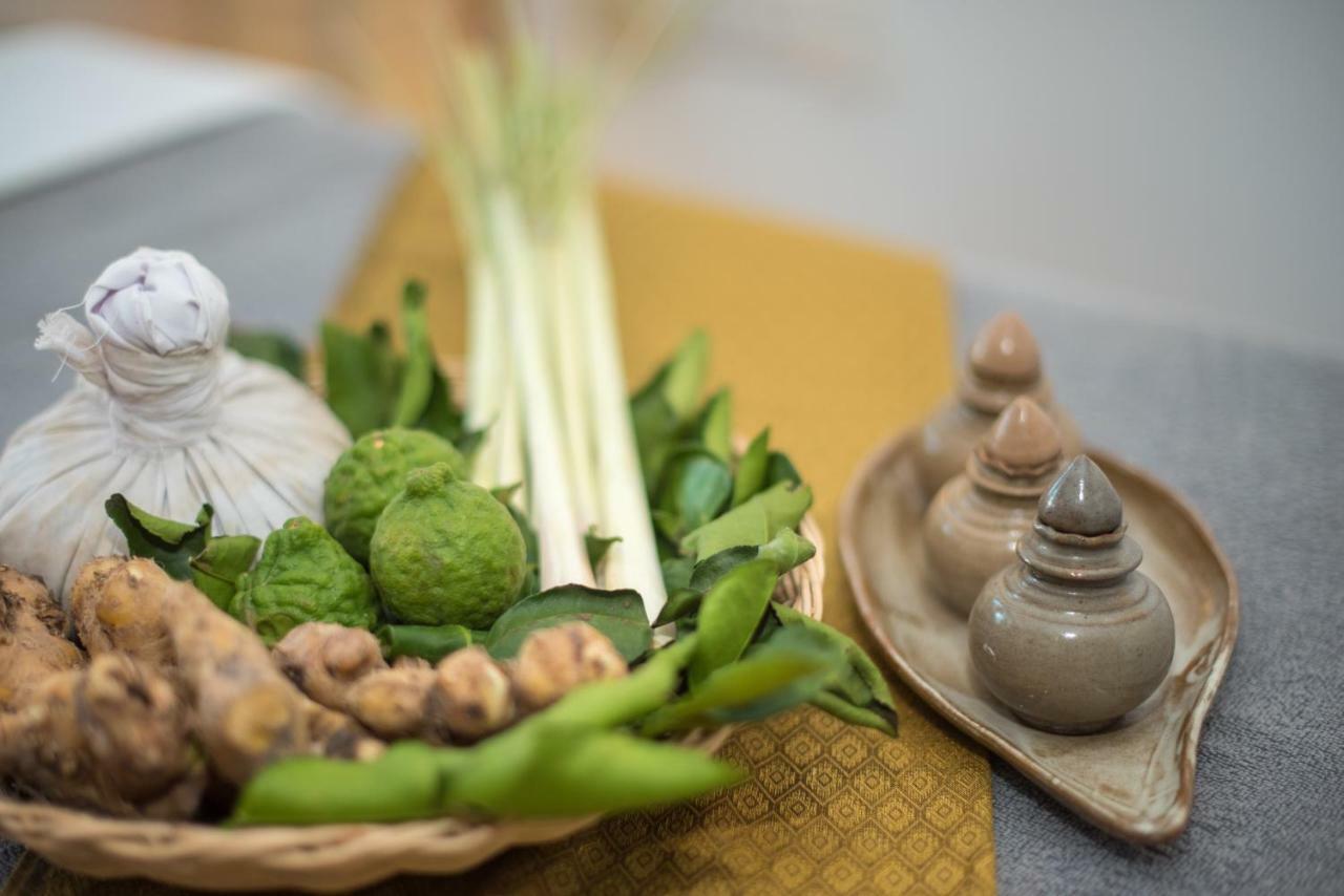 Charming Angkor Resort & Spa Siem Reap Buitenkant foto